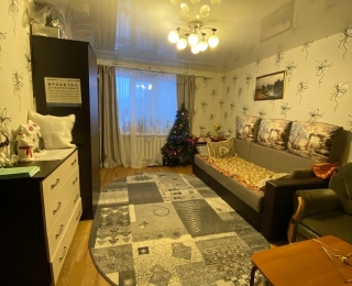 Трехкомнатная квартира в Череповце по адресу Архангельская ул.  13Б, 55.2кв.м.