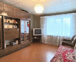 Трехкомнатная квартира в Череповце по адресу Краснодонцев ул.  38, 56.1кв.м.